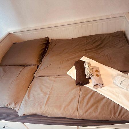 4 Zimmer 11 Personen Wohnung Garten Terrasse Grill 2 Badezimmer Βούρπεταλ Εξωτερικό φωτογραφία