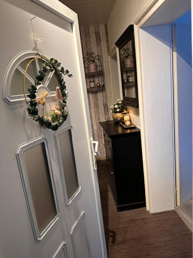 4 Zimmer 11 Personen Wohnung Garten Terrasse Grill 2 Badezimmer Βούρπεταλ Εξωτερικό φωτογραφία
